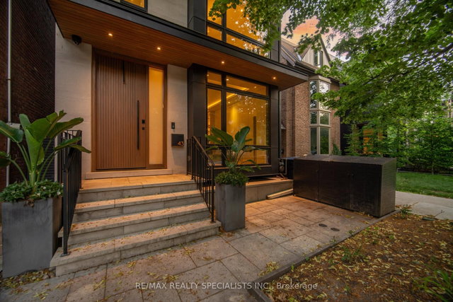 43 Summerhill Avenue