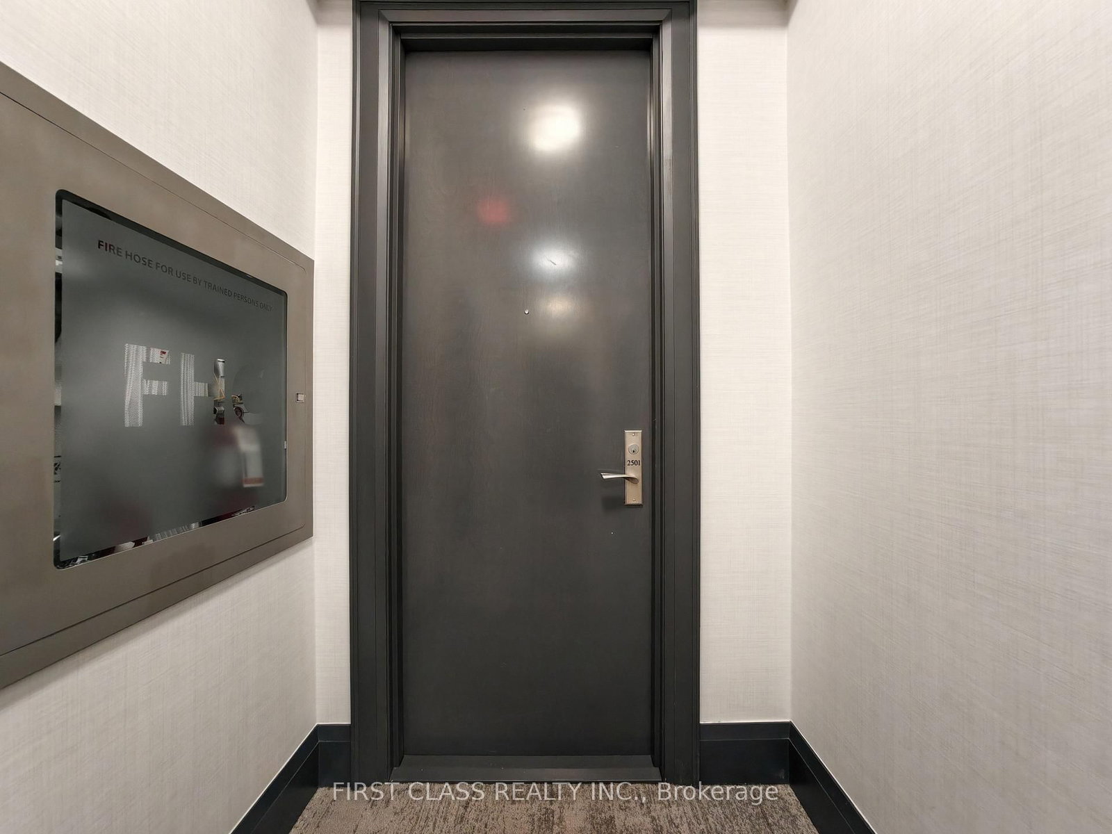 2501-21 Balmuto Street, Toronto, ON, photo 4
