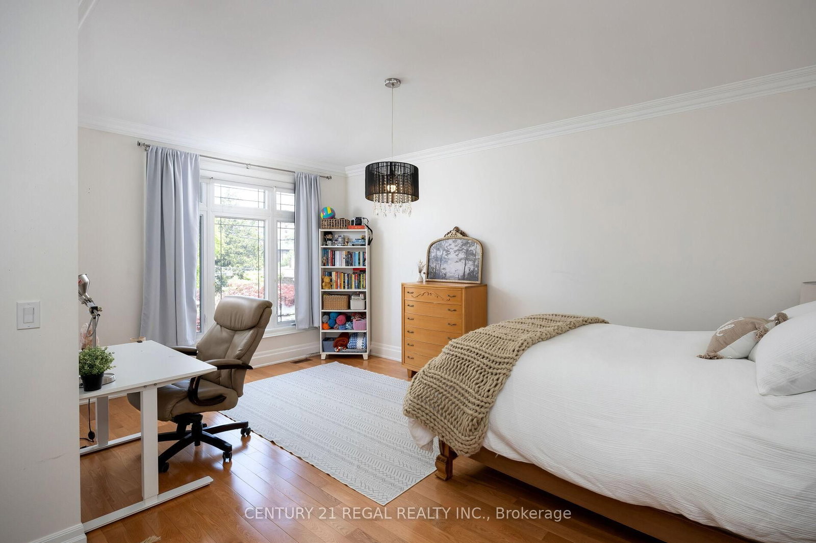 127 Sultana Avenue • Toronto, ON photo 29