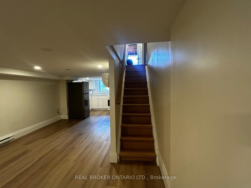 3 - 659 Vaughan Road