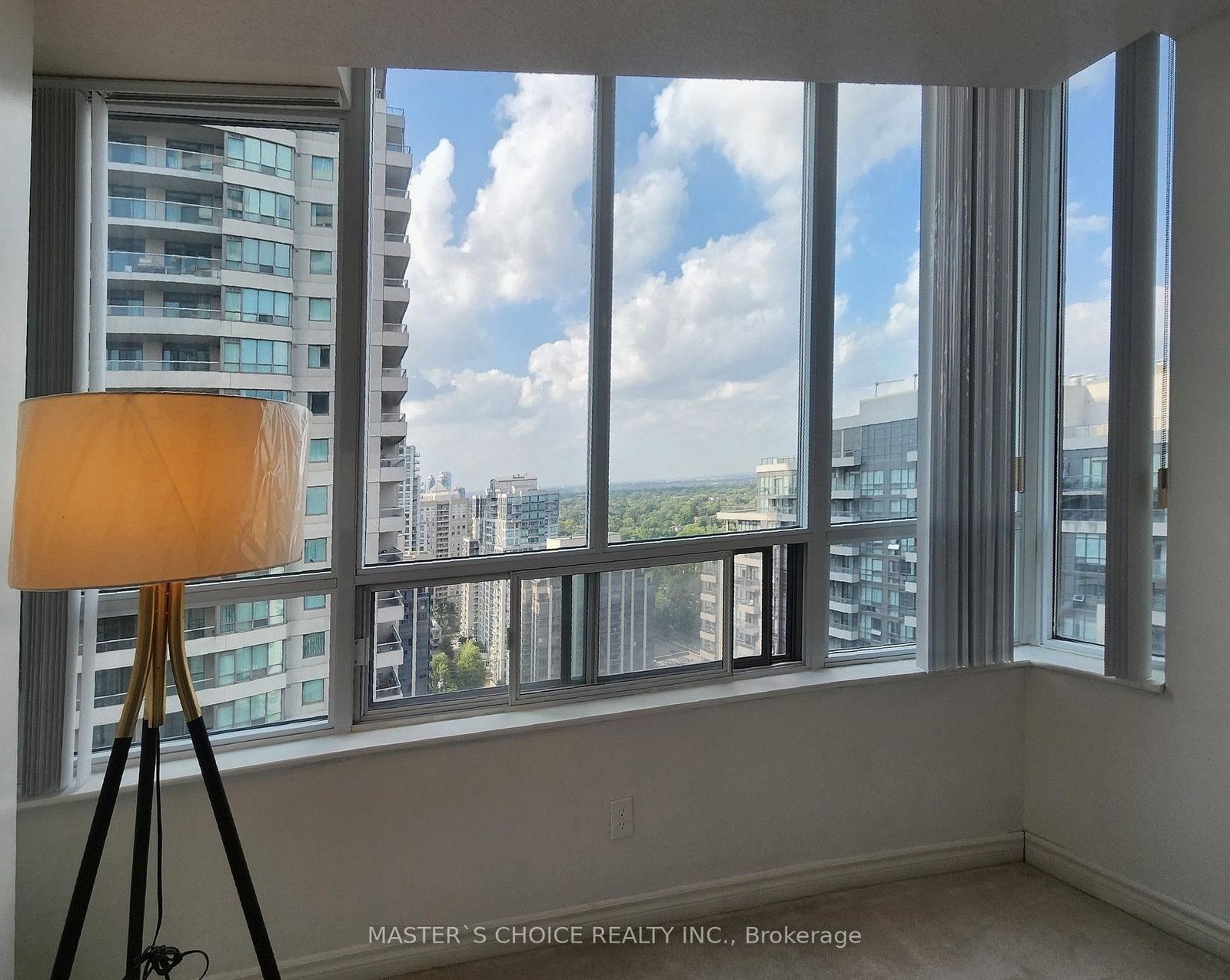 18 Spring Garden Avenue • #2805 • Toronto, ON photo 22