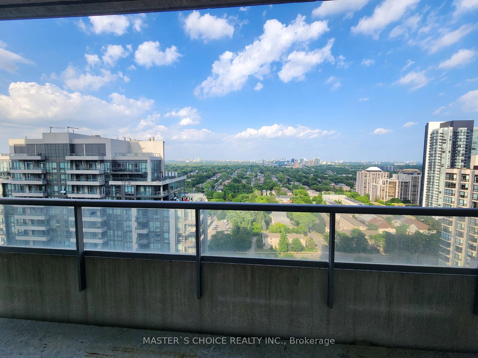 18 Spring Garden Avenue • #2805 • Toronto, ON photo 28