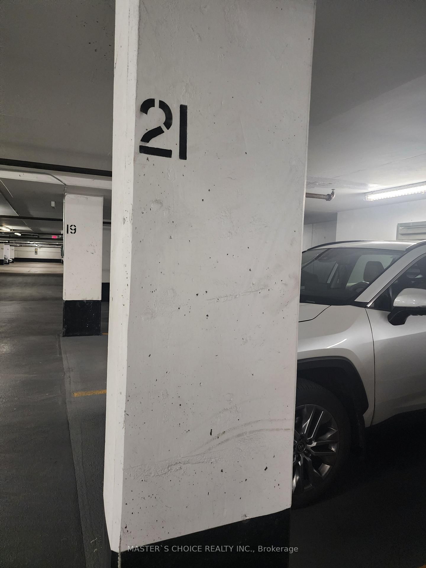 18 Spring Garden Avenue • #2805 • Toronto, ON photo 37