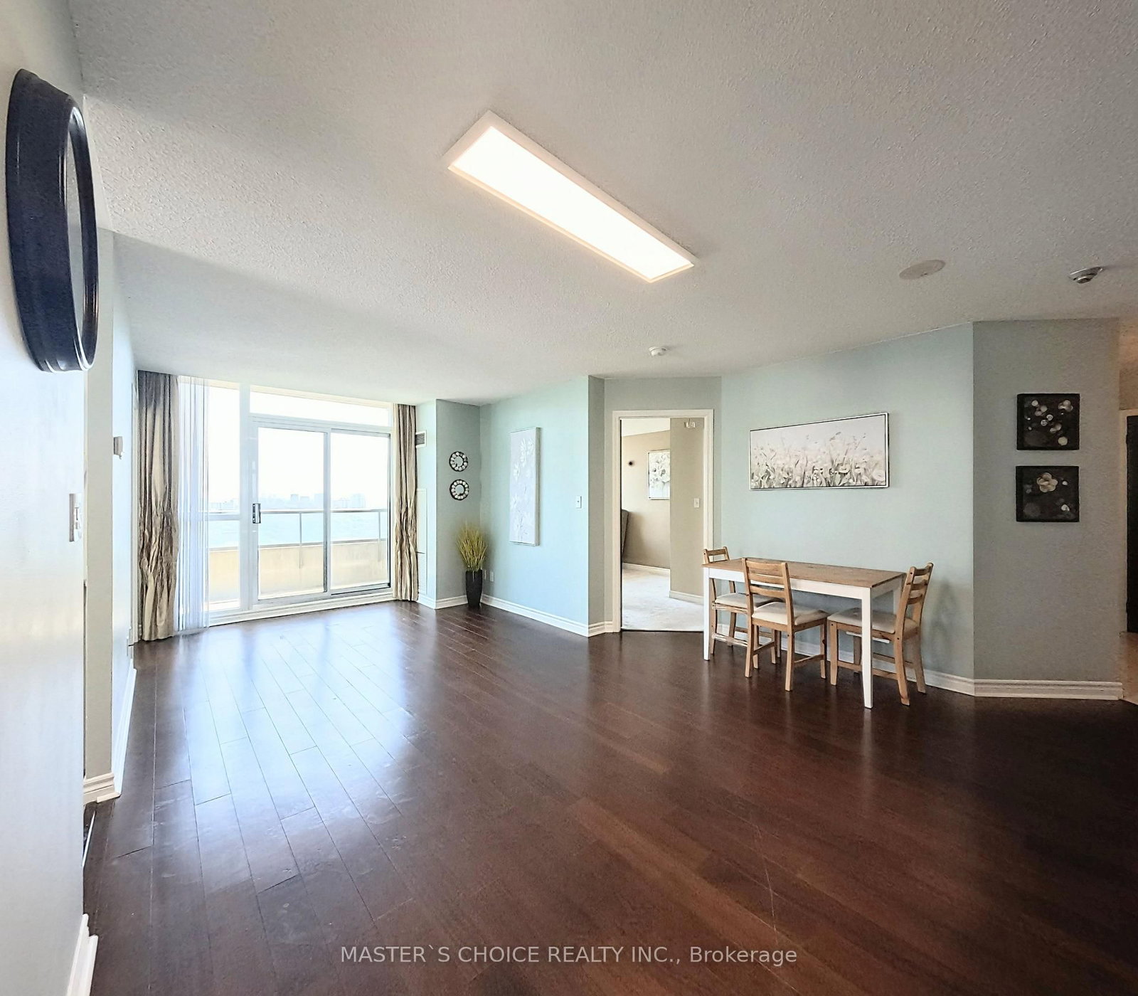 18 Spring Garden Avenue • #2805 • Toronto, ON photo 8