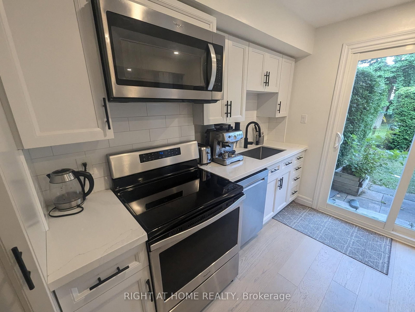 6 Broadpath Road, Toronto, ON, photo 4