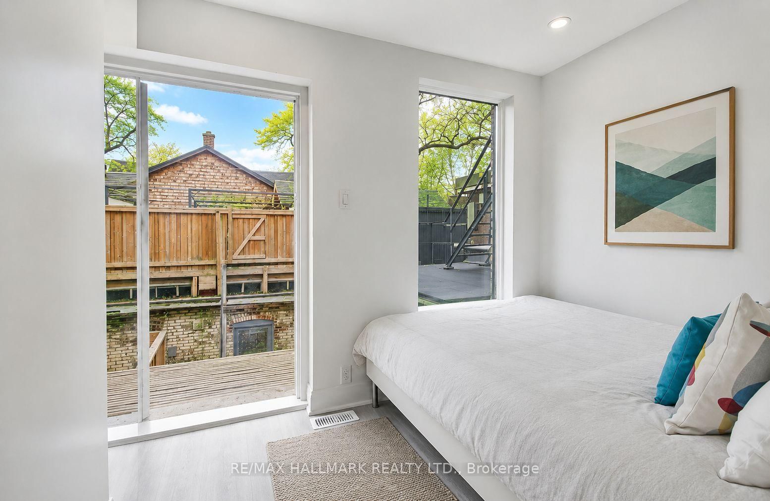 2-415 Dundas Street, Toronto, ON, photo 5