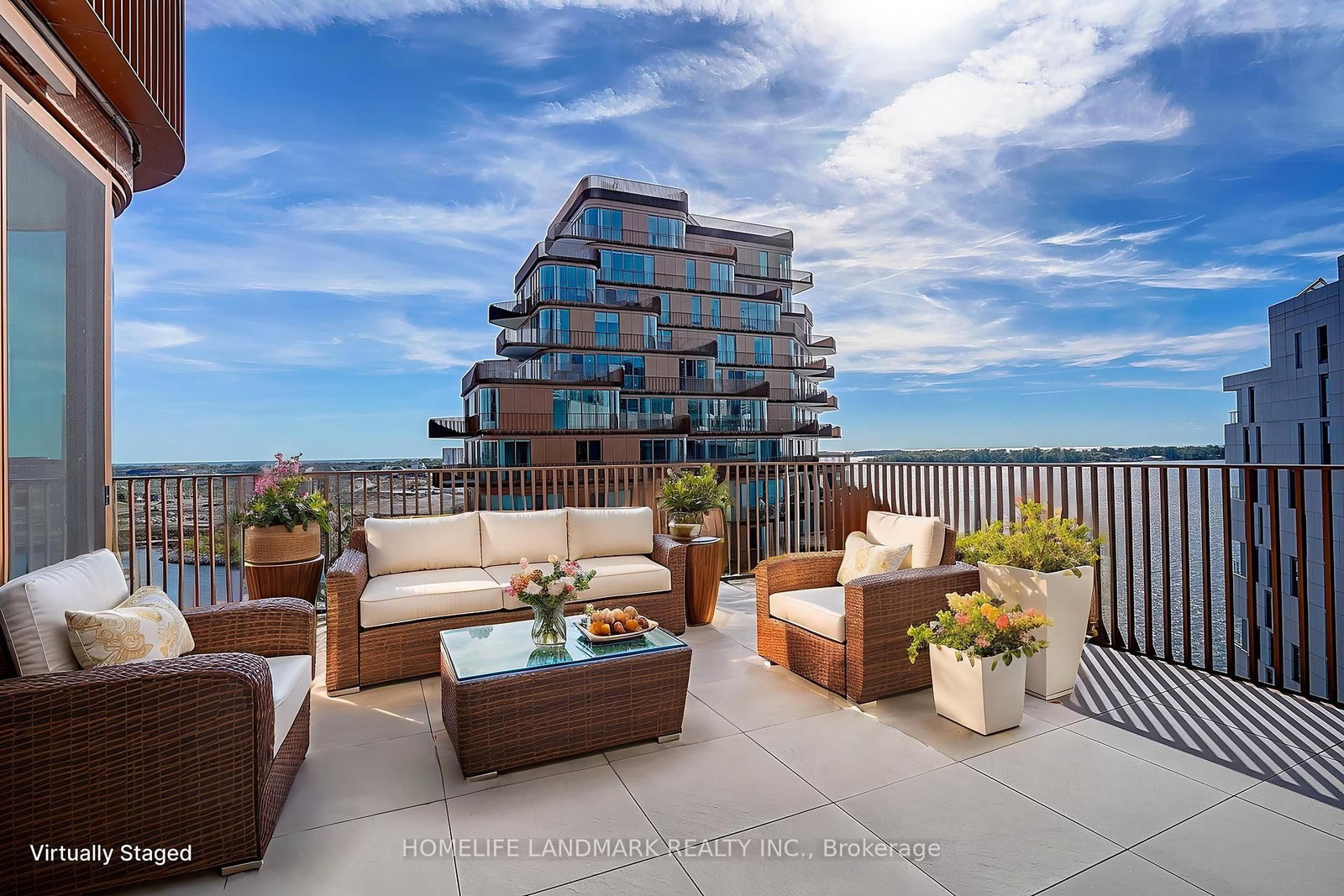 155 Merchants' Wharf • #1122 • Toronto, ON photo 39