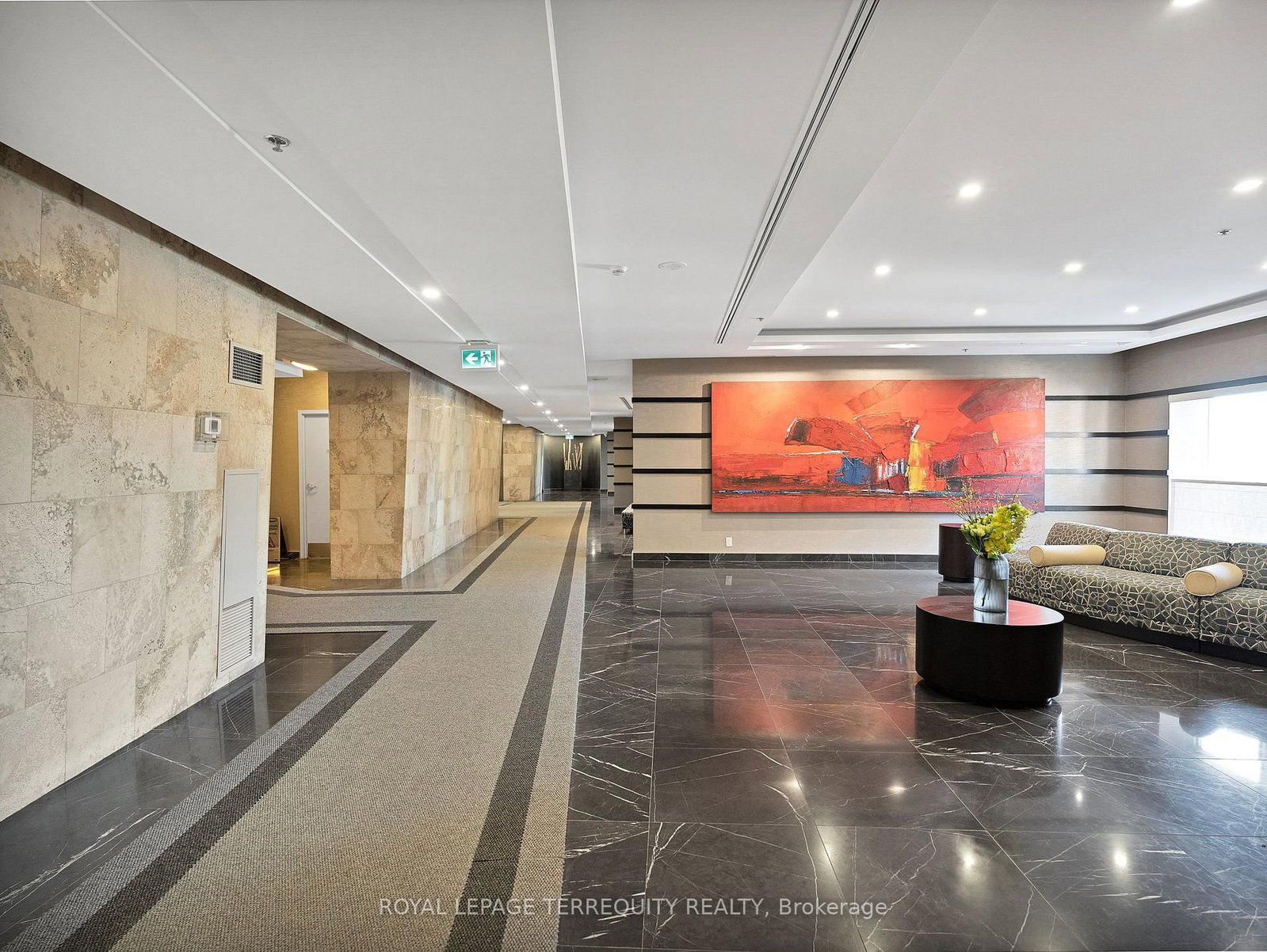 8 Park Road • #1601 • Toronto, ON photo 9