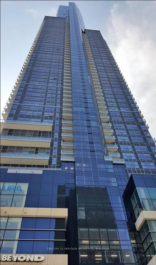 1124 - 386 Yonge Street