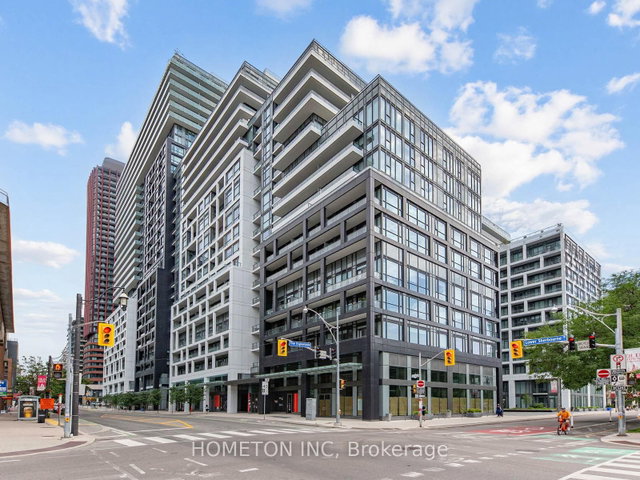 949 - 121 Lower Sherbourne Street