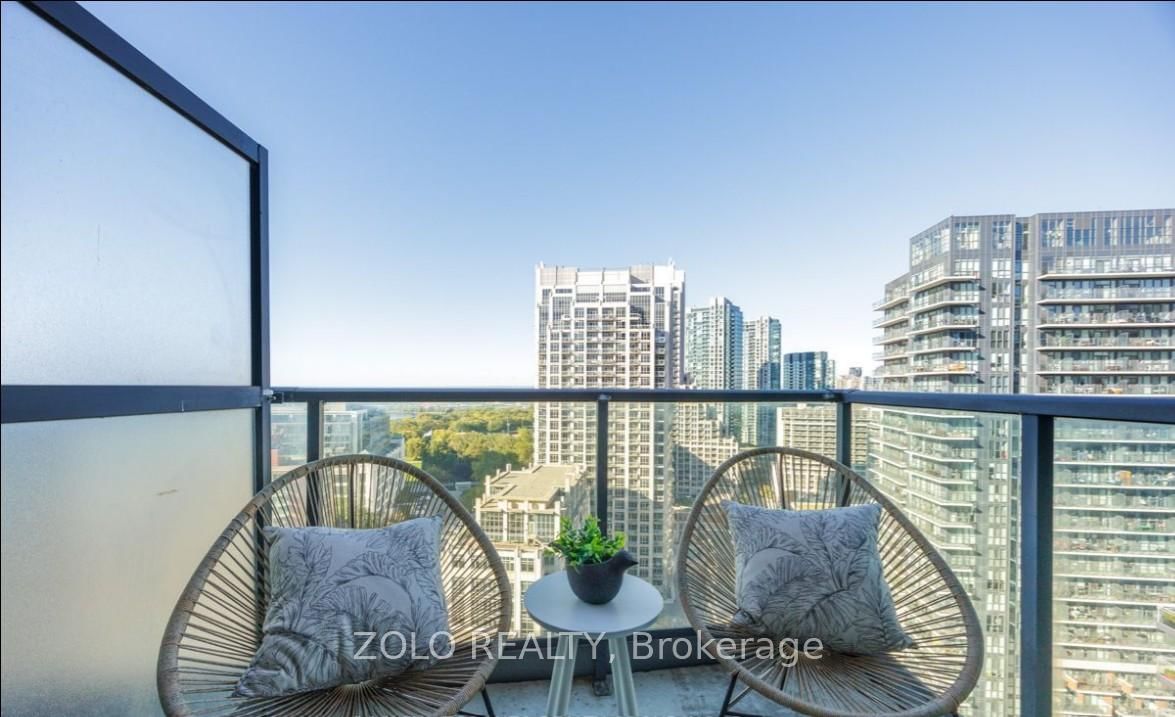 2109-600 Fleet Street, Toronto, ON, photo 4