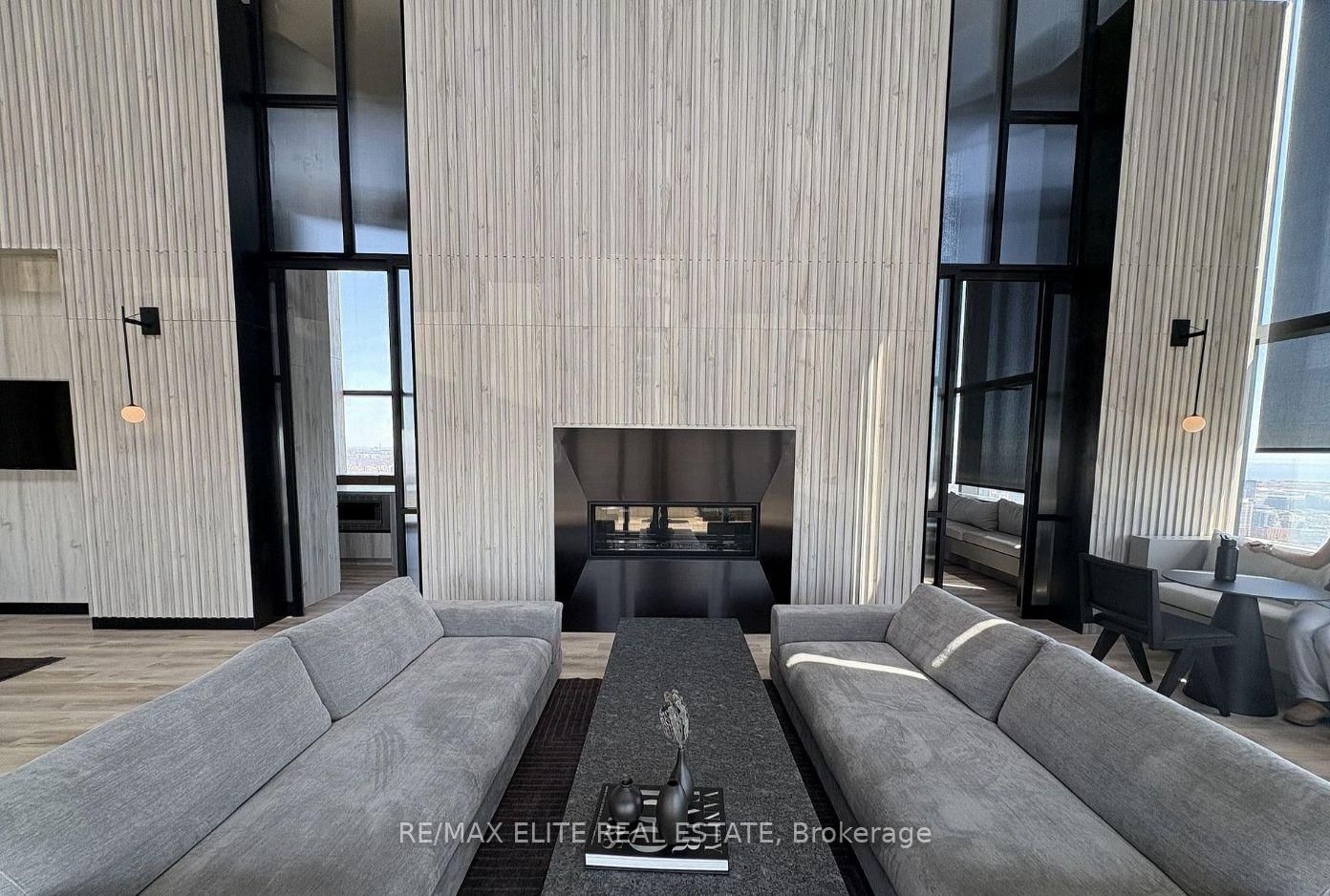 55 E Charles Street • #TH10 • Toronto, ON photo 24