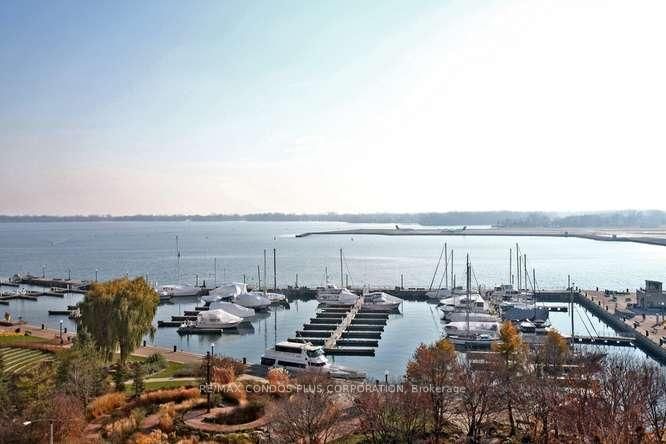 902W - 500 Queens Quay W.