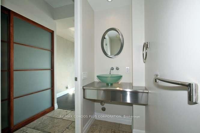 500 Queens Quay W. • #902W • Toronto, ON photo 46