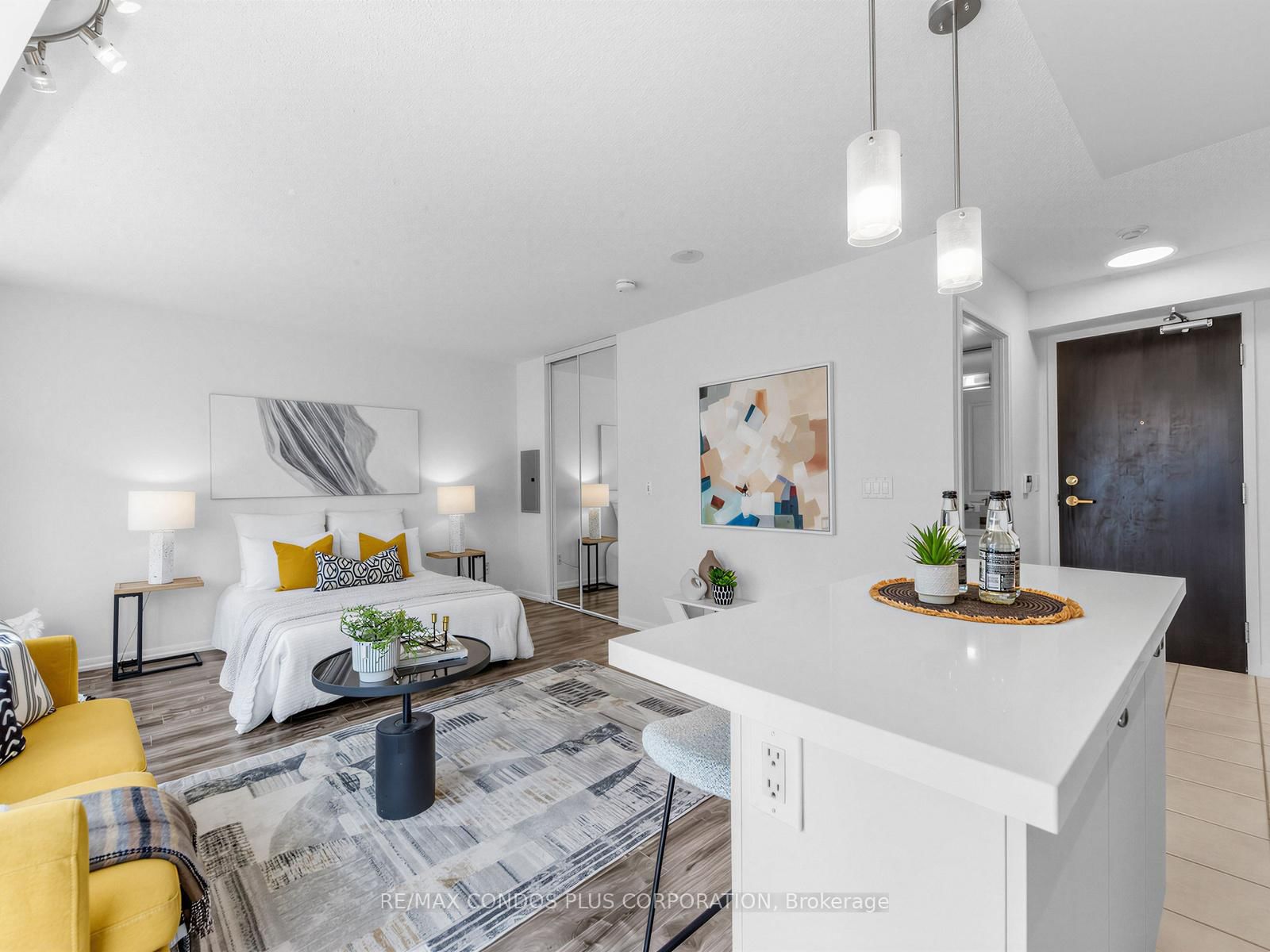 18 Yonge Street • #1012 • Toronto, ON photo 14