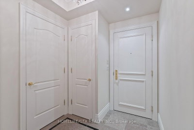 Unit 610 — 33 Delisle Avenue — more photos