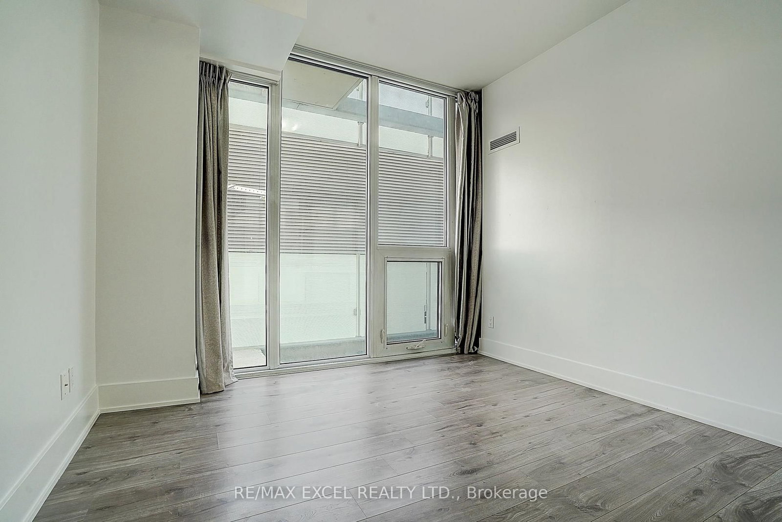 200 W Bloor Street • #2201 • Toronto, ON photo 20