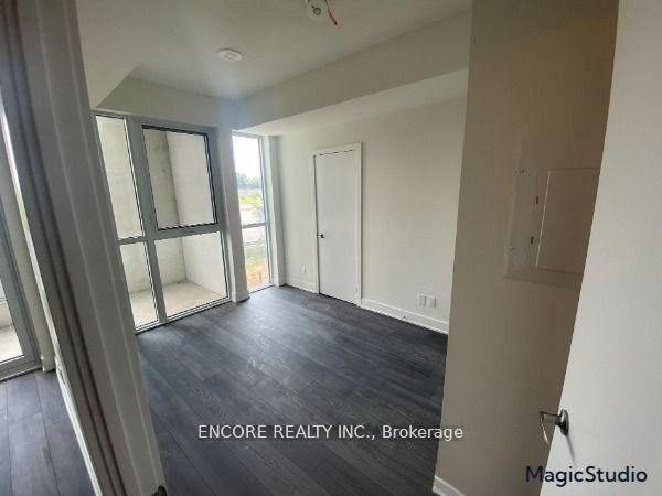 222 - 188 Fairview Mall Drive