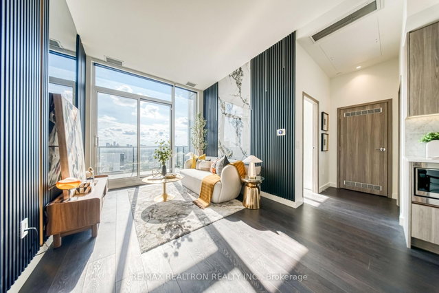 PH4106 - 95 McMahon Drive
