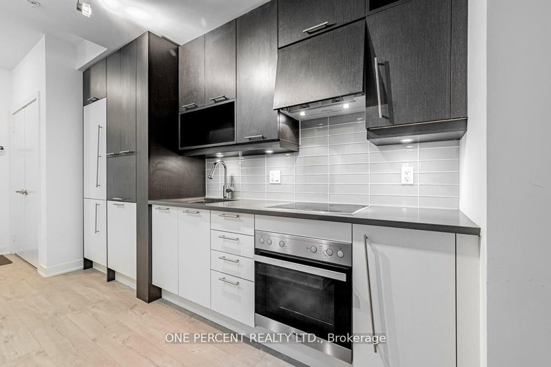 30 Nelson St photo 4