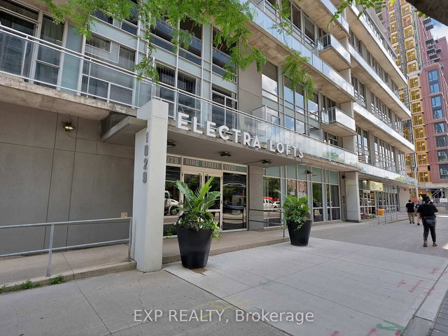 246 - 1029 King Street W
