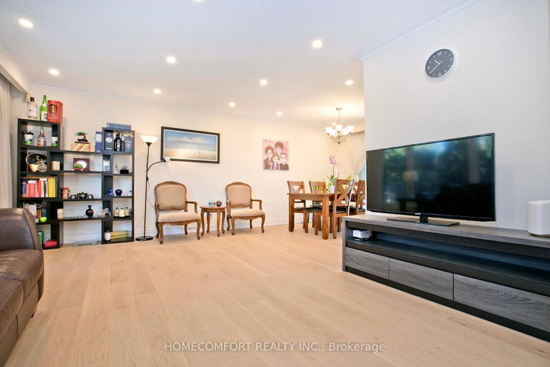 Upper - 19 Oldborough Circle