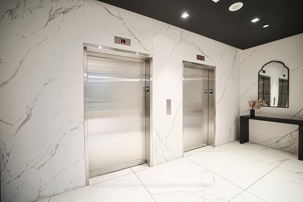 11 Brunel Court • #2605 • Toronto, ON photo 18