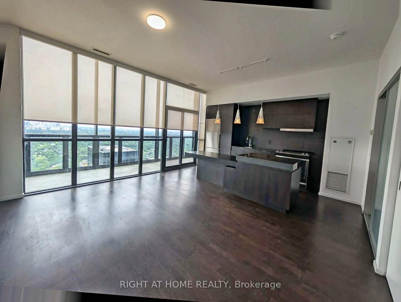 101 E Charles Street • #4908 • Toronto, ON photo 8