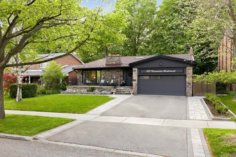 122 Cassandra Boulevard