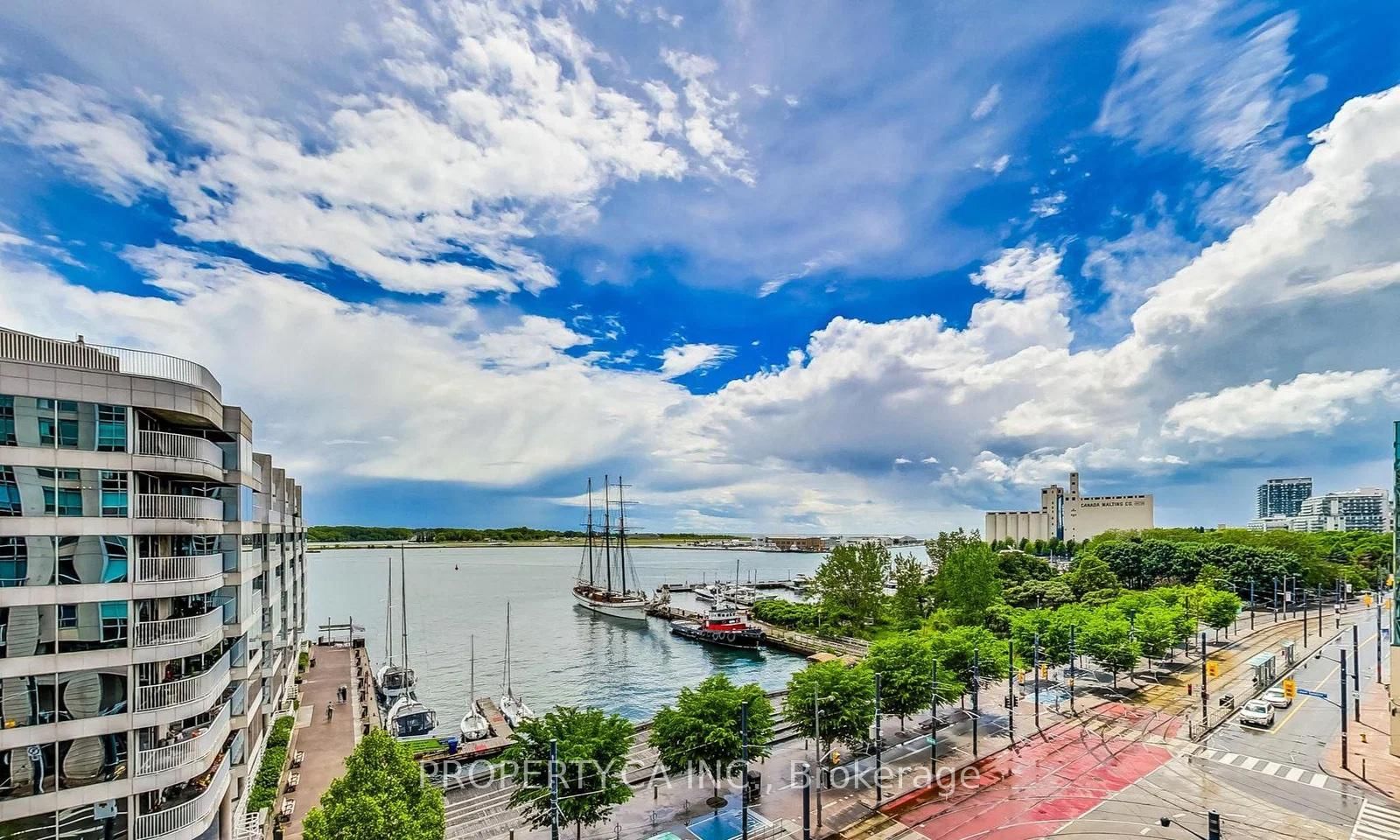410 W Queens Quay • #1105 • Toronto, ON photo 15