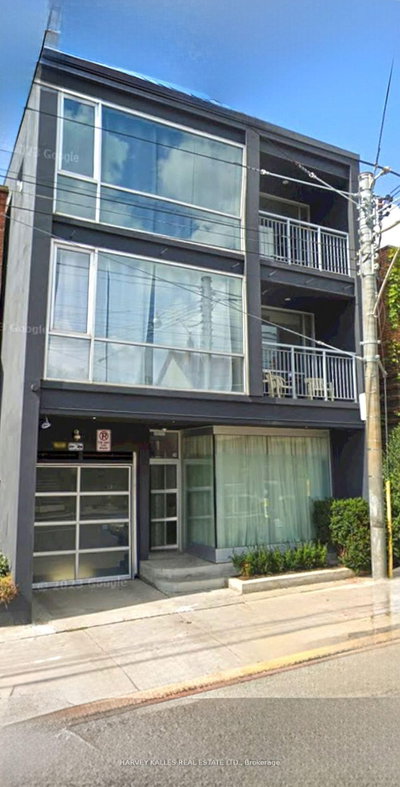 Semi-Detached House leased at B1-214 Bathurst Street, Toronto, Ontario, M5T 2R9 - Trinity-Bellwoods - MLS: C13526526