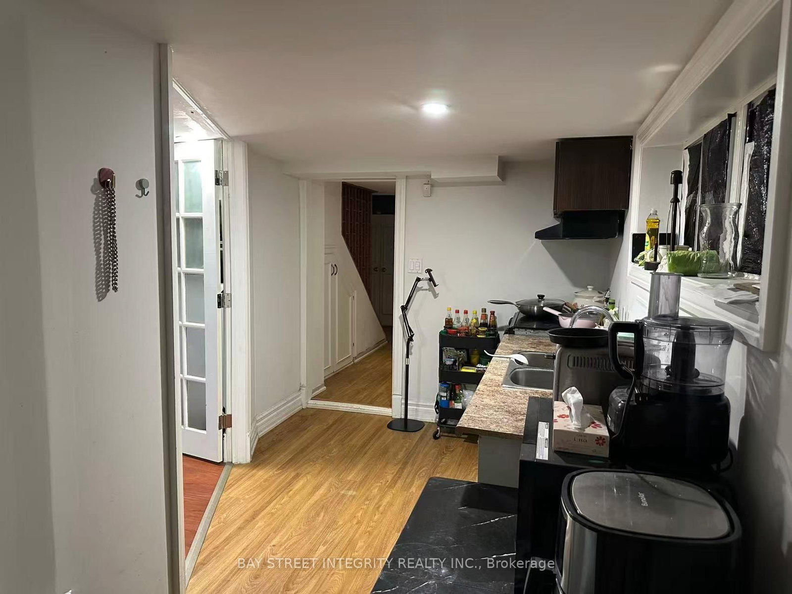 Lower-275 Estelle Avenue, Toronto, ON, photo 4