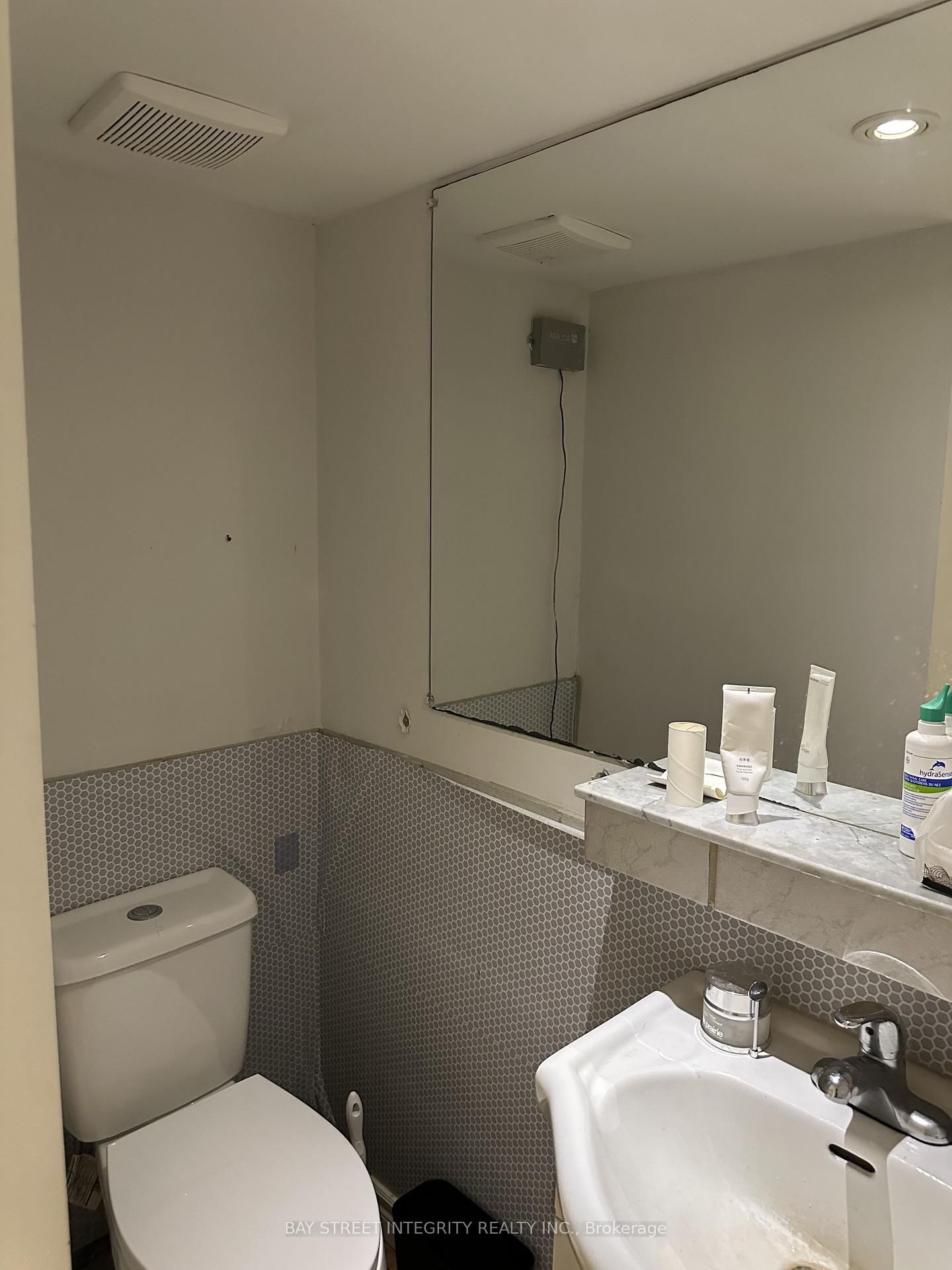 Lower-275 Estelle Avenue, Toronto, ON, photo 5