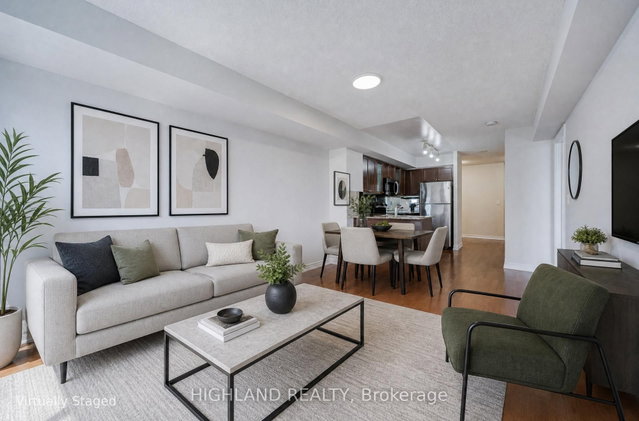 2710 - 761 Bay Street