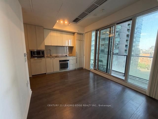 home for lease on 1708-115 Blue Jays Way