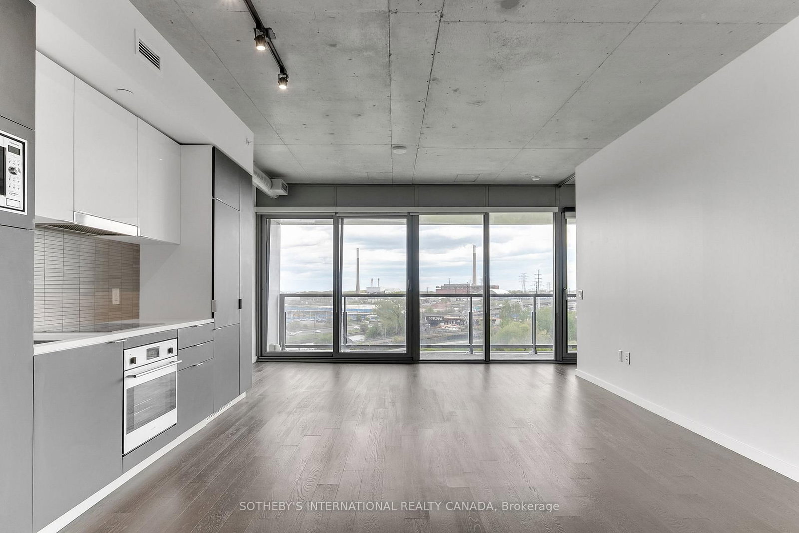 170 Bayview Avenue • #820 • Toronto, ON photo 12
