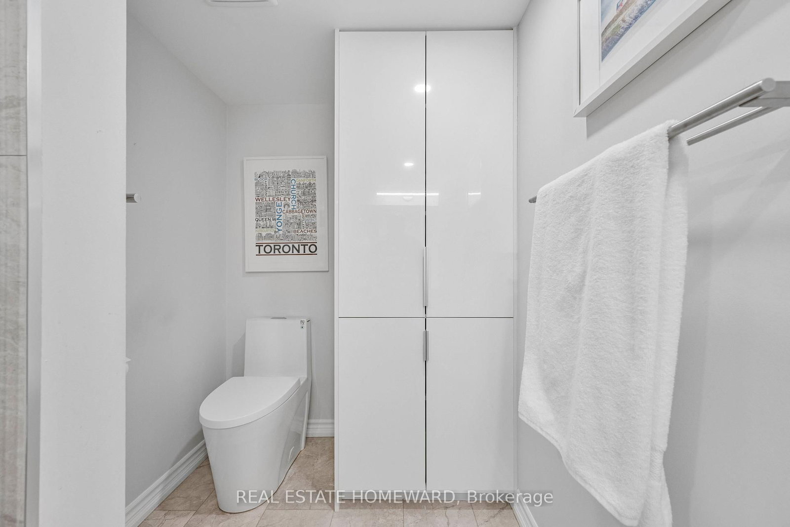 10 W Queens Quay • #704 • Toronto, ON photo 22