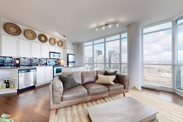 2309 - 231 Fort York Boulevard