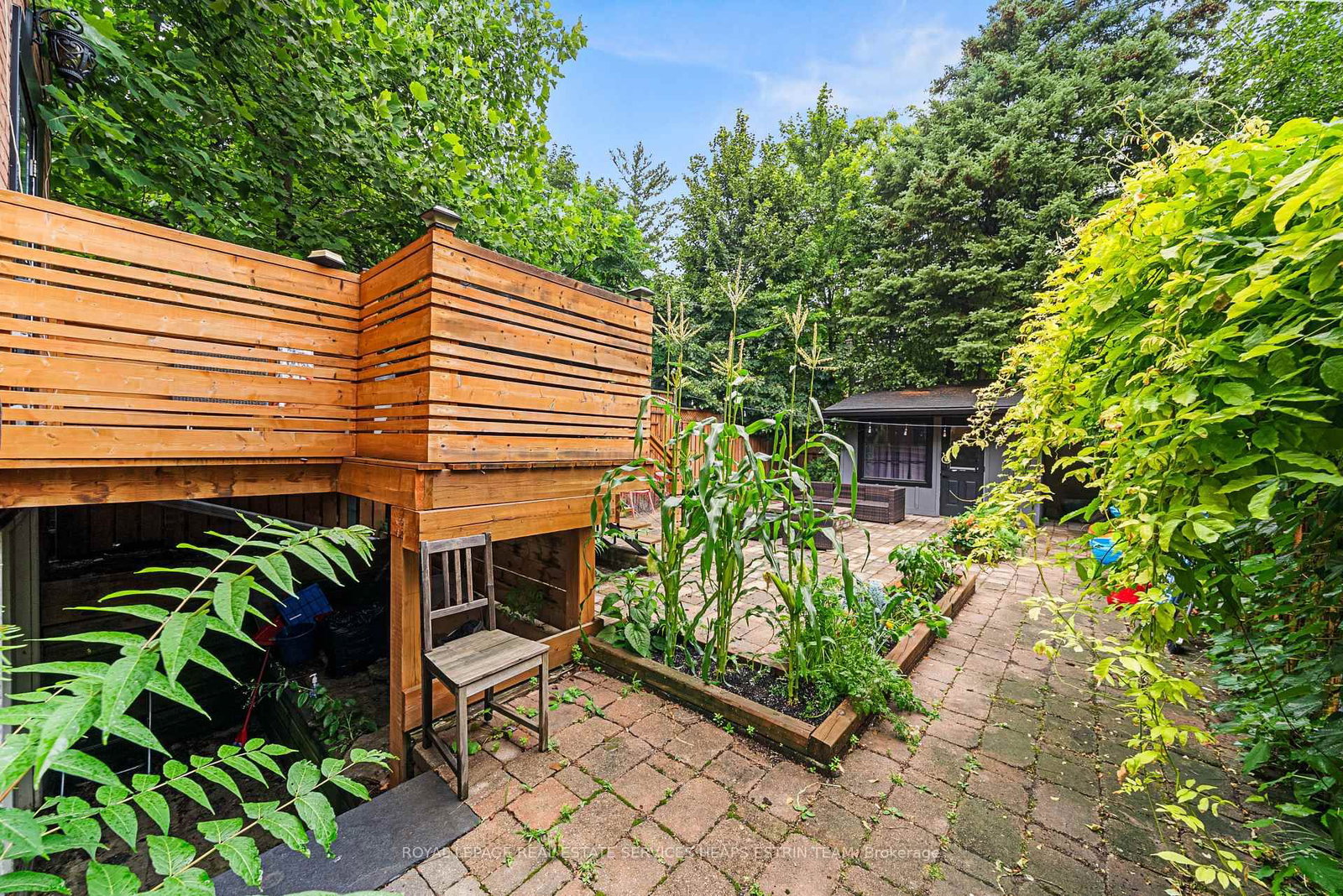 39 Standish Avenue • Toronto, ON photo 22
