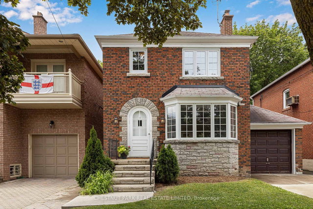4 Roxville Avenue