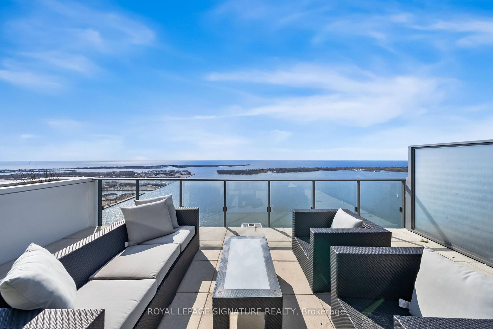 16 Bonnycastle Street • #4304 • Toronto, ON photo 31