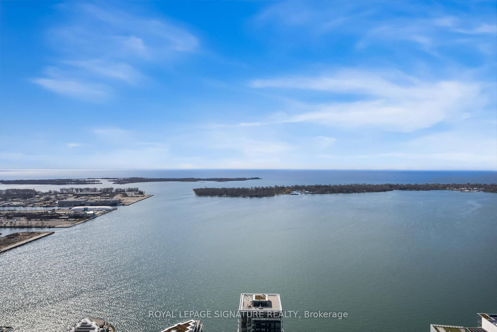 16 Bonnycastle Street • #4304 • Toronto, ON photo 32