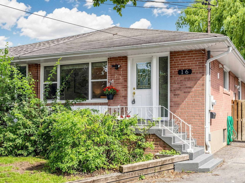 16 Dunboyne Court