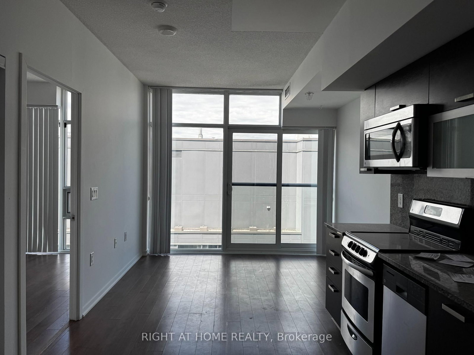 PH01E-36 Lisgar Street, Toronto, ON