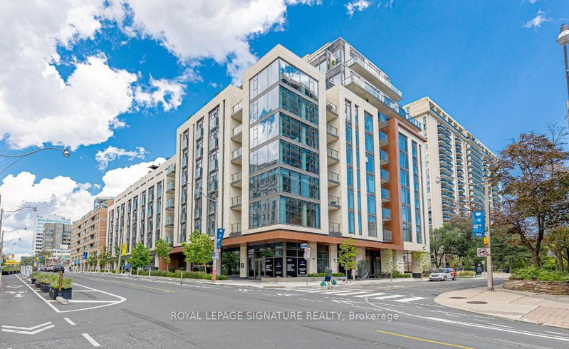 home for lease on 708-6 Jackes Avenue