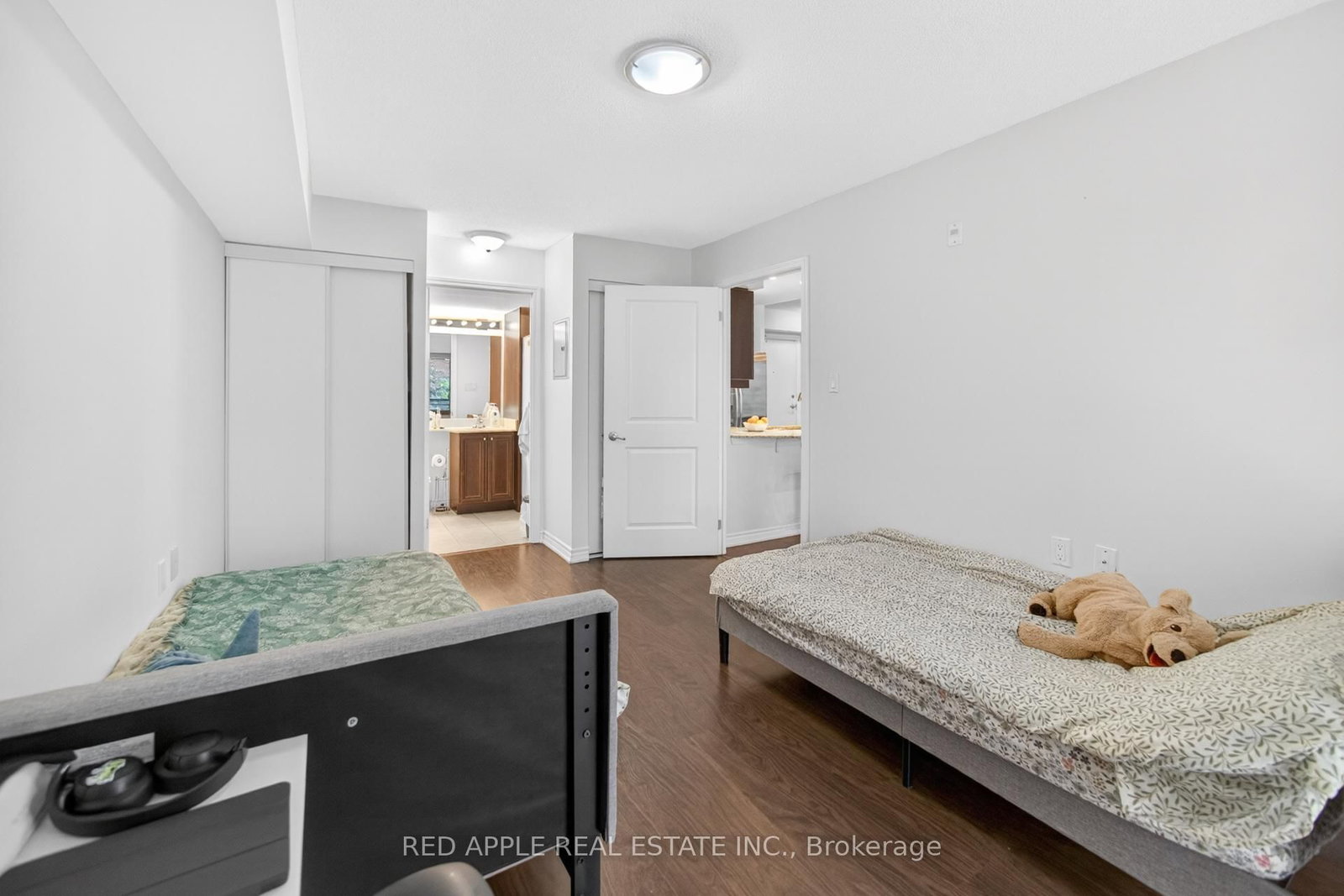 872 Sheppard Toronto,ON M3H 5V5 — Photo 22