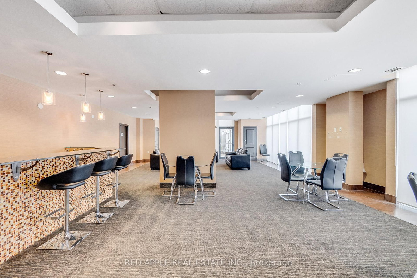 872 Sheppard Toronto,ON M3H 5V5 — Photo 34