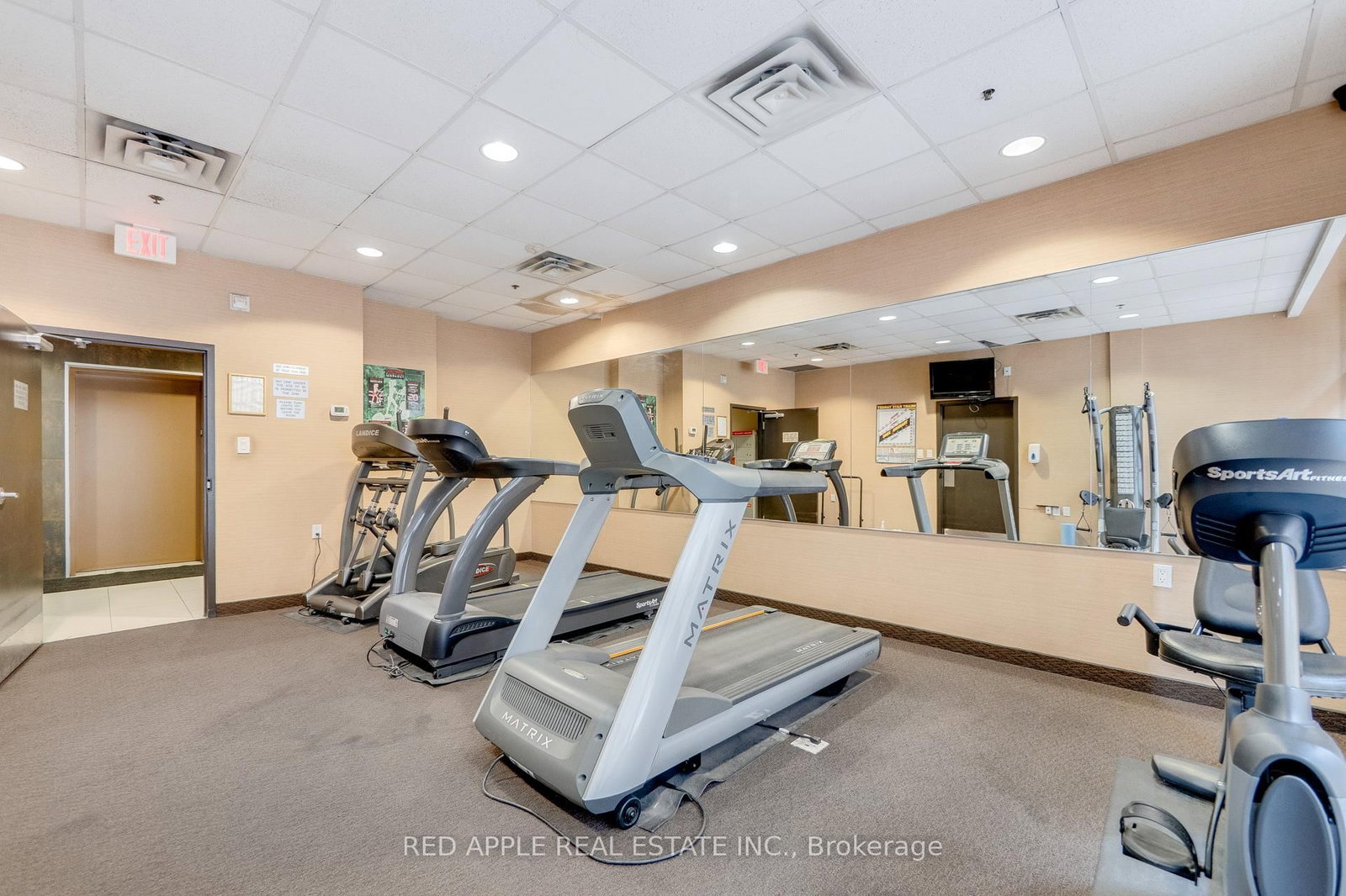 872 Sheppard Toronto,ON M3H 5V5 — Photo 41