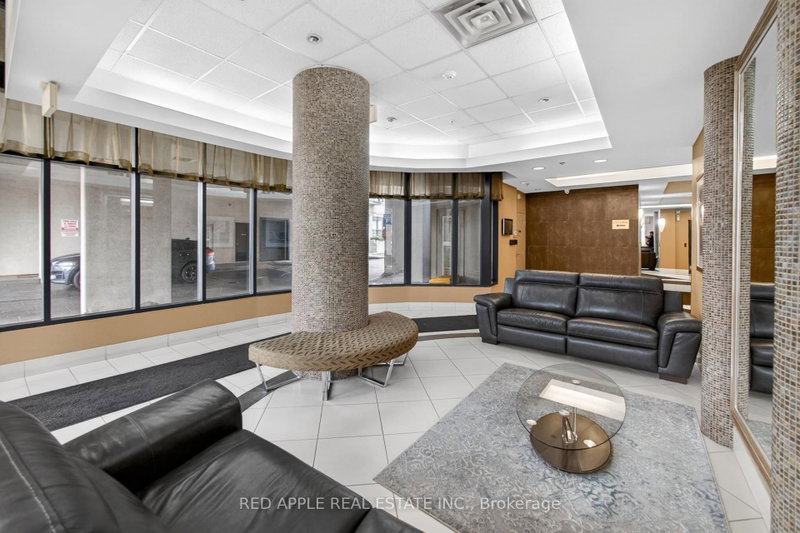 872 Sheppard Toronto,ON M3H 5V5 — Photo 6