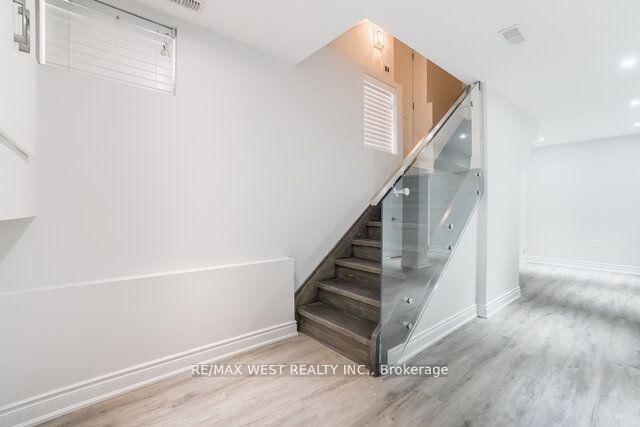 Basement-63 Belvidere Avenue, Toronto, ON, photo 3